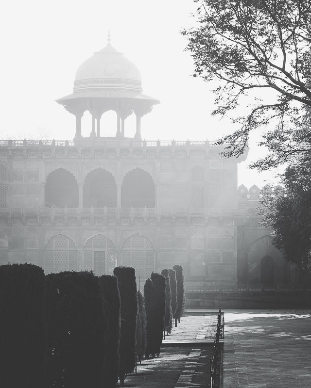 Taj Mahal Gardens, Agra, India, Nils Leonhardt