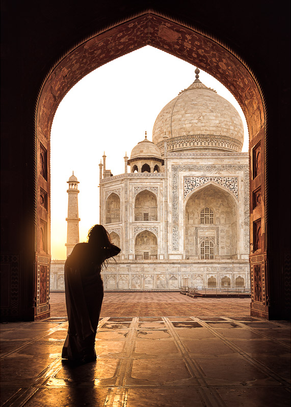The Beginning of a Love Story, Taj Mahal, India, Nils Leonhardt